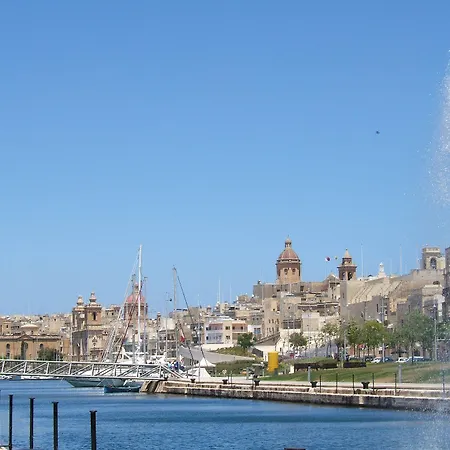 Apartamento Three Cities *