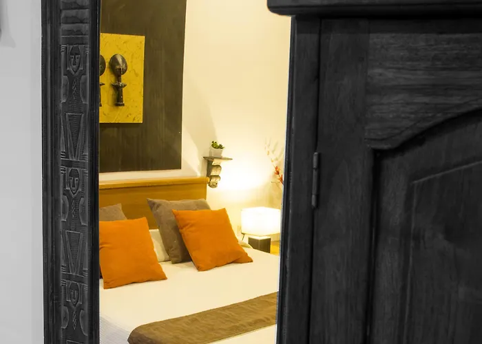 Three Cities Apartman *